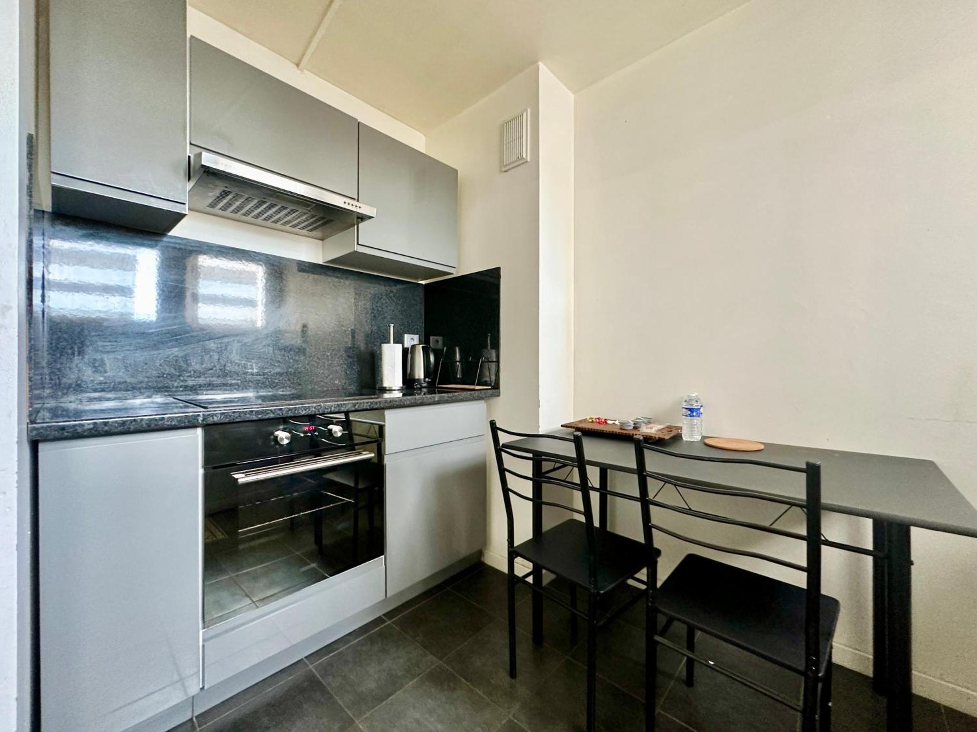 לימוז' Le Montjovis, Spacieux Et Lumineux Avec Garage מראה חיצוני תמונה